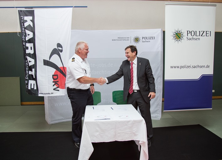 15 07 28 Kopperation Polizei 03